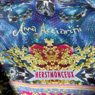 Discover the complete collection of luxury silk scarves by Anna Acciarini, crafted to awaken the senses, inspire admiration, and endure as art.